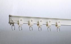 Do manual silencioso da trilha da cortina da janela material de alumínio curvado decorativo do metal