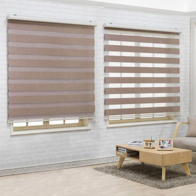 Tipo de alumínio material uv do hotel da veneziana 610gsm do poliéster do Pvc das cortinas 60mm anti