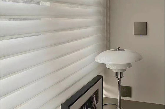 Cortinas elétricas do escurecimento do La de Shangri, máscaras motorizadas do rolo para a janela
