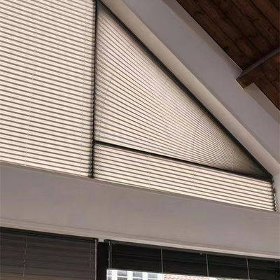 O favo de mel feito sob encomenda material do poliéster cega automático para a decoração