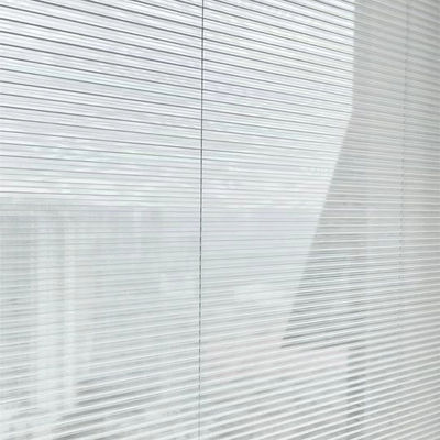 Cortinas automáticas elétricas do favo de mel, material celular do poliéster das máscaras de janela