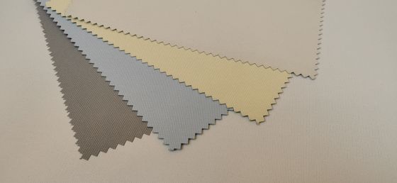 Cortinas fortes das cortinas de rolo da dureza para arder - a largura retardadora 2.3m da inclinação da trama da tela 3%