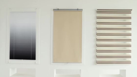 Cortinas de levantamento automáticas impermeáveis do escurecimento completo elétrico esperto do quarto da cortina da zebra