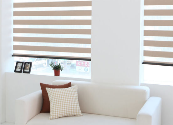 Cortinas de levantamento automáticas impermeáveis do escurecimento completo elétrico esperto do quarto da cortina da zebra