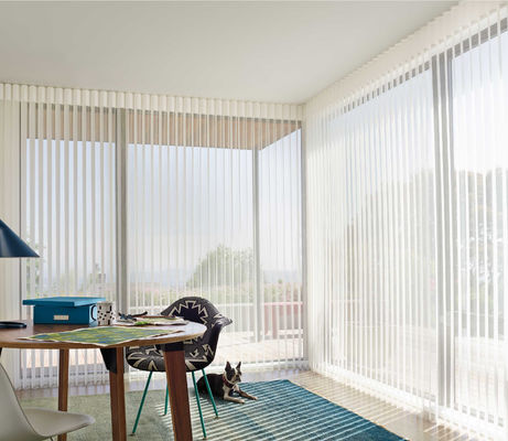 Cortinas verticais elétricas, cortinas ideais, cortinas verticais, proteção de Sun, sala de visitas, balcão, escritório