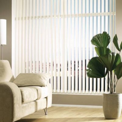Luz vertical ideal impermeável da cortina que protege a janela de flutuação do quarto